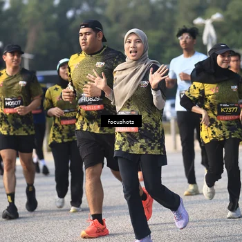 Runner Photo 6810086