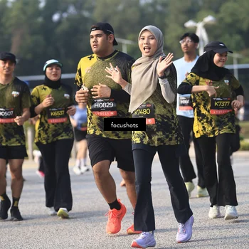 Runner Photo 6810092