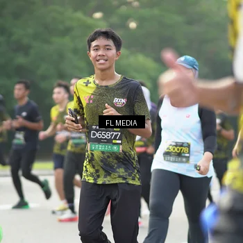 Runner Photo 6810097