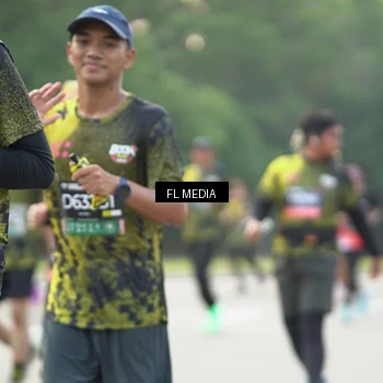 Runner Photo 6810103