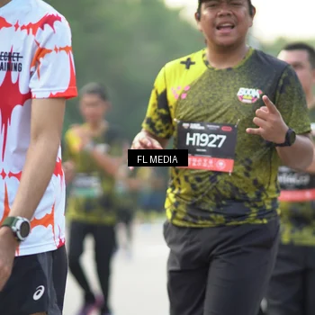 Runner Photo 6810130