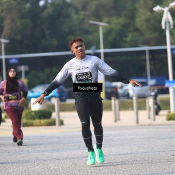 Runner Photo 6810135