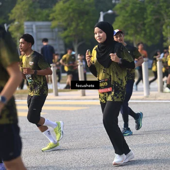 Runner Photo 6810162
