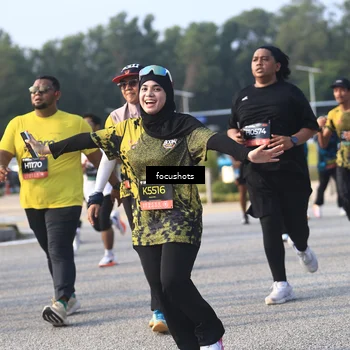 Runner Photo 6810173