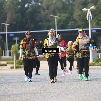 Runner Photo 6810194