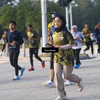 Runner Photo 6810231