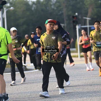 Runner Photo 6810238