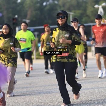 Runner Photo 6810241