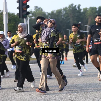 Runner Photo 6810253