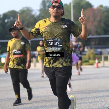 Runner Photo 6810254