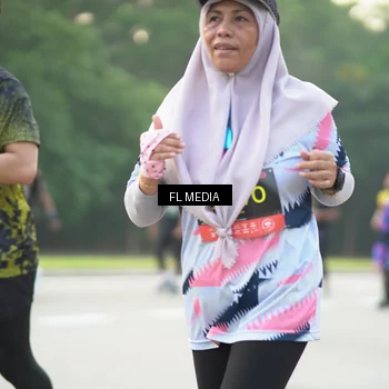 Runner Photo 6810273