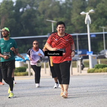 Runner Photo 6810277