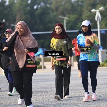Runner Photo 6810282