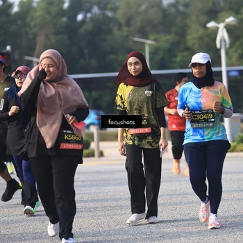 Runner Photo 6810295