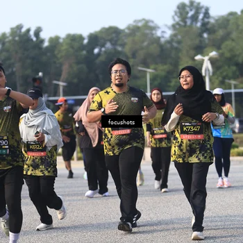 Runner Photo 6810304
