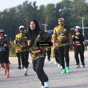 Runner Photo 6810321