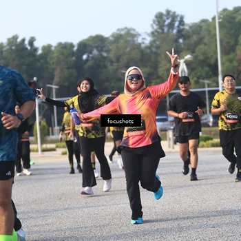 Runner Photo 6810415