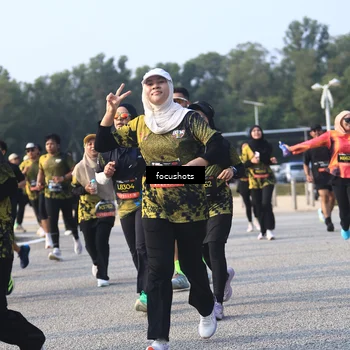 Runner Photo 6810417