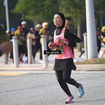 Runner Photo 6810441