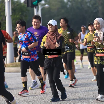 Runner Photo 6810459
