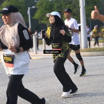 Runner Photo 6810573