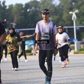 Runner Photo 6810598