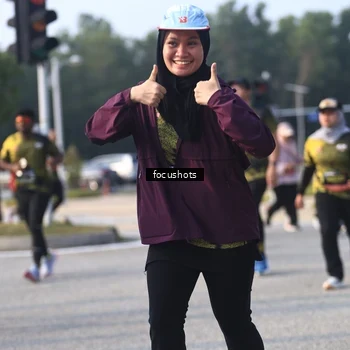 Runner Photo 6810600