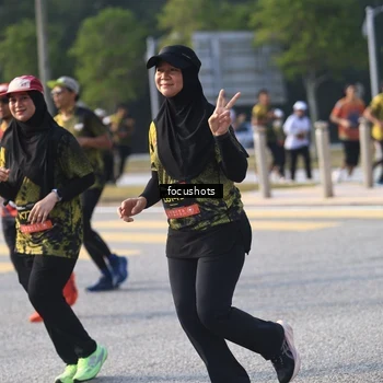 Runner Photo 6810634
