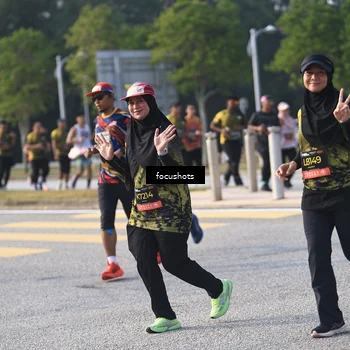 Runner Photo 6810651