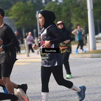 Runner Photo 6810659