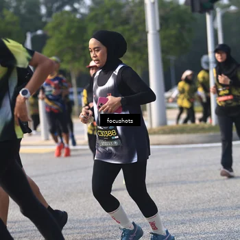 Runner Photo 6810669
