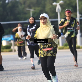 Runner Photo 6810685