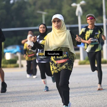 Runner Photo 6810686