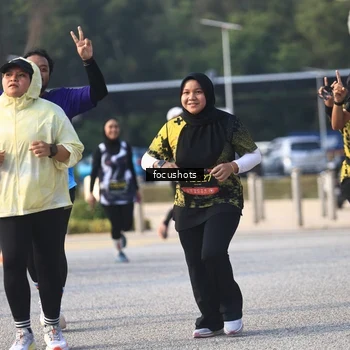 Runner Photo 6810714