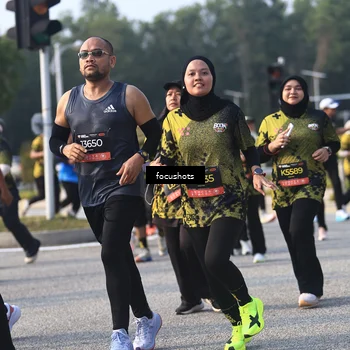 Runner Photo 6810785