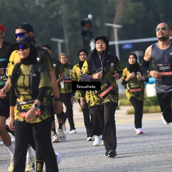 Runner Photo 6810799