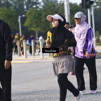 Runner Photo 6810803