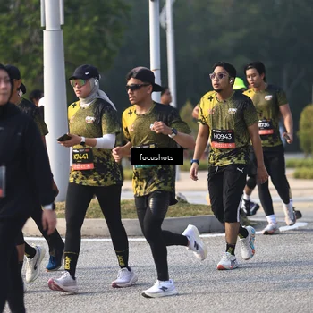 Runner Photo 6810878