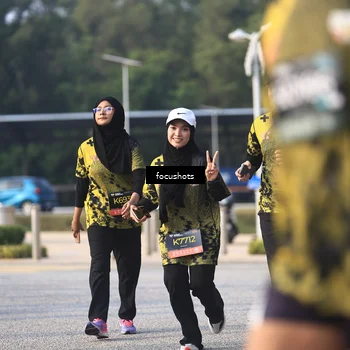 Runner Photo 6810938