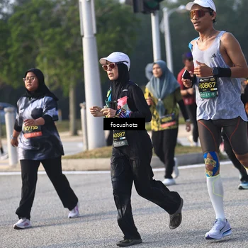 Runner Photo 6811042