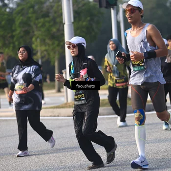 Runner Photo 6811044