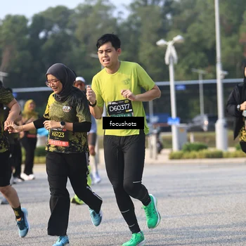 Runner Photo 6811056