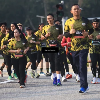 Runner Photo 6811070