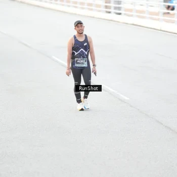 Runner Photo 6812221