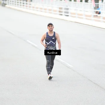 Runner Photo 6812229