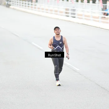 Runner Photo 6812231