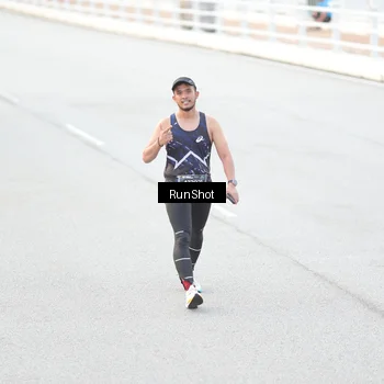 Runner Photo 6812237