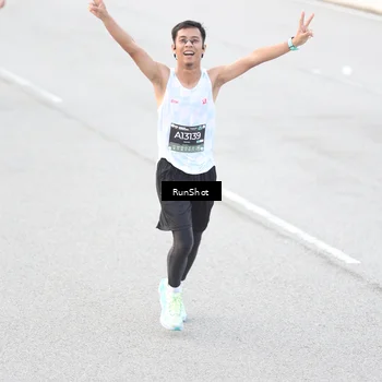 Runner Photo 6812248