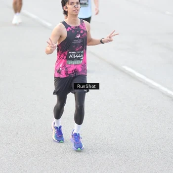 Runner Photo 6812260