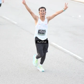 Runner Photo 6812277